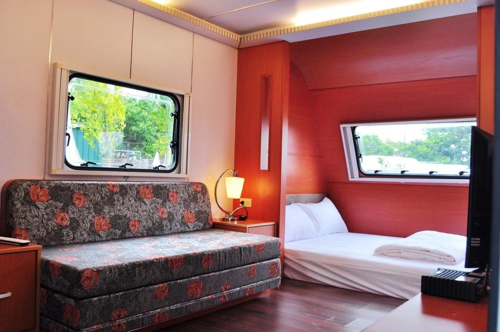 Kenting Houbihu Camping Car B&B Lungsuj Kültér fotó