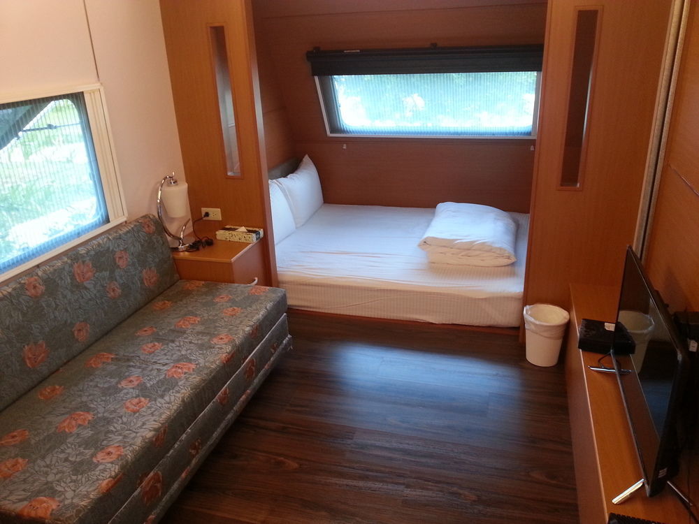 Kenting Houbihu Camping Car B&B Lungsuj Kültér fotó